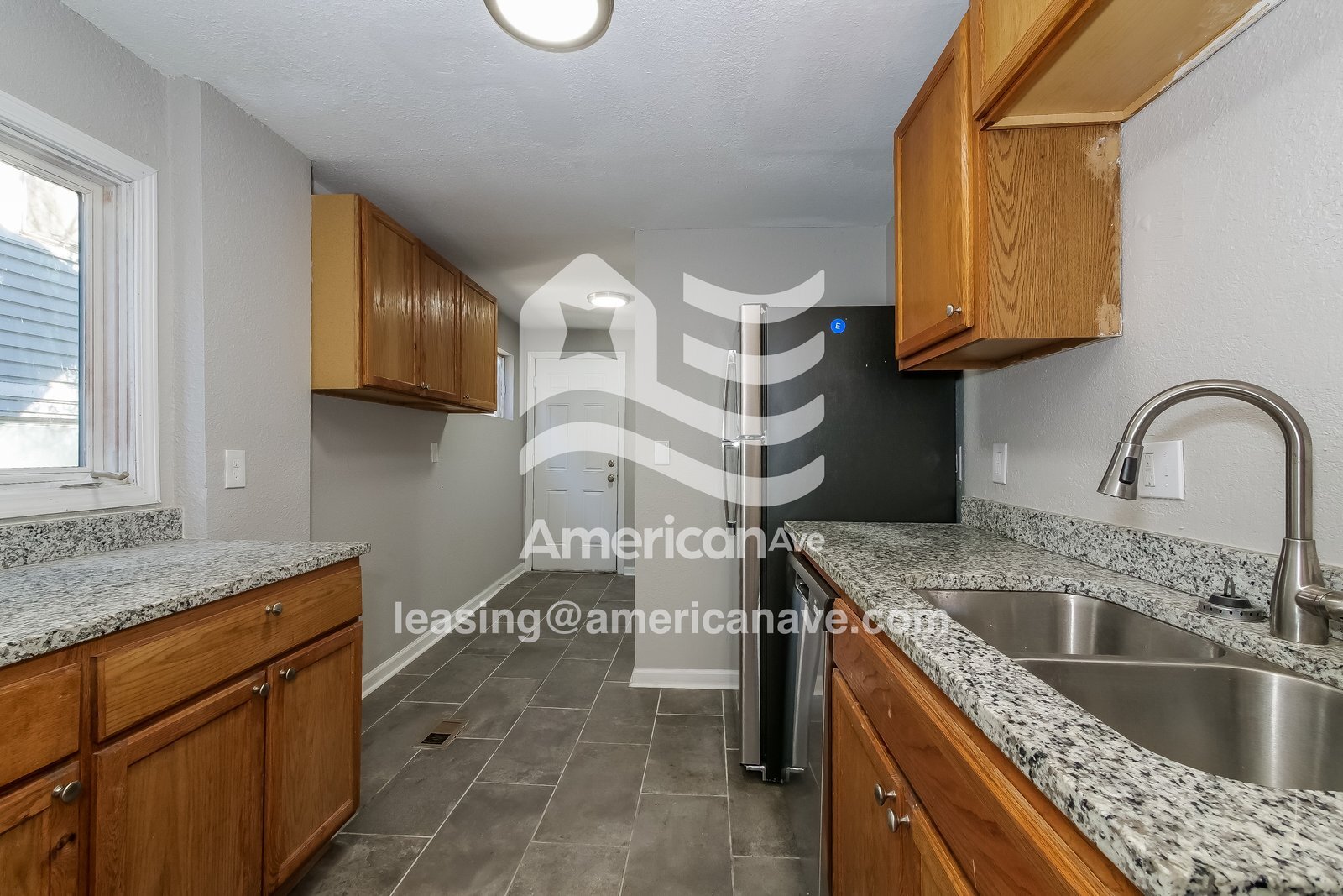 Building Photo - 3929 S Benton Ave