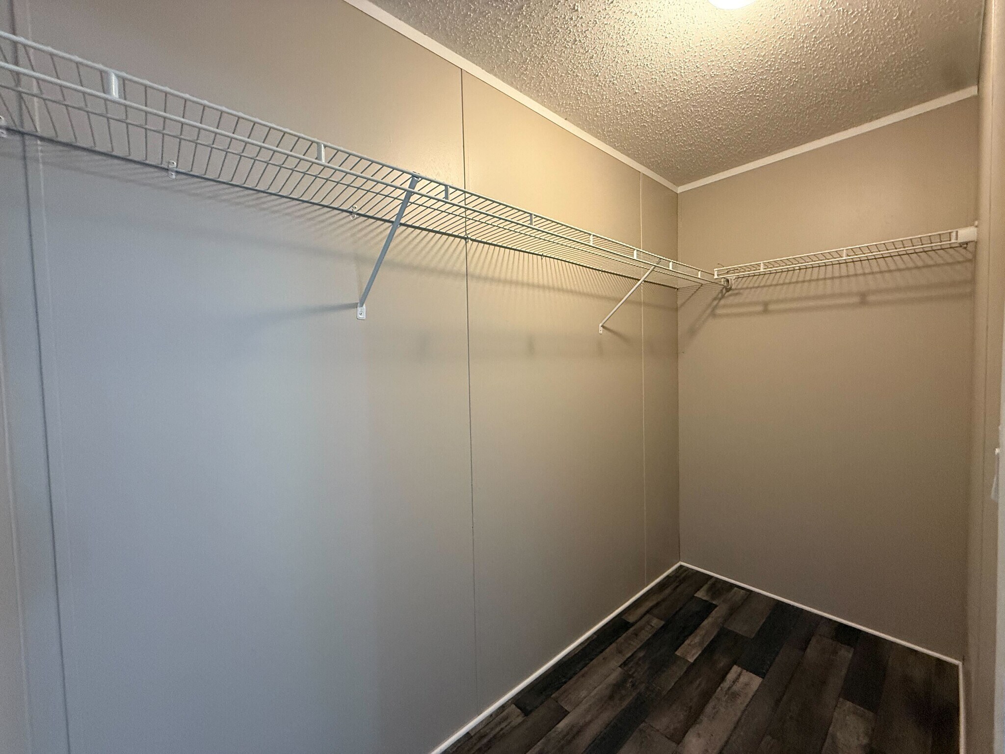 Building Photo - 12457 St Michel Ave