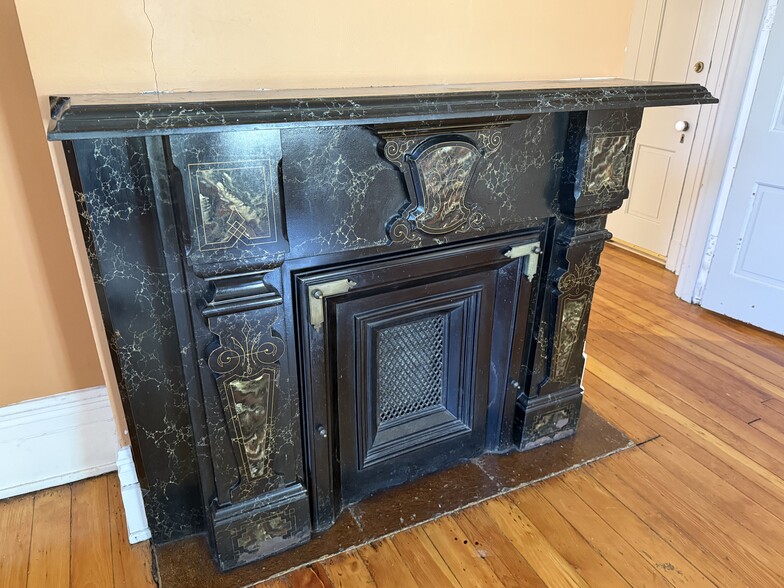 Original fireplace in Living Room - 2622 Moorman Ave