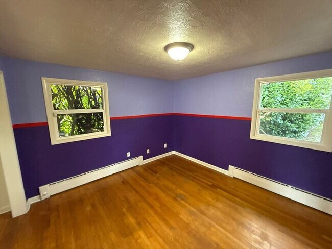 Building Photo - 1740 Glen Creek Rd NW