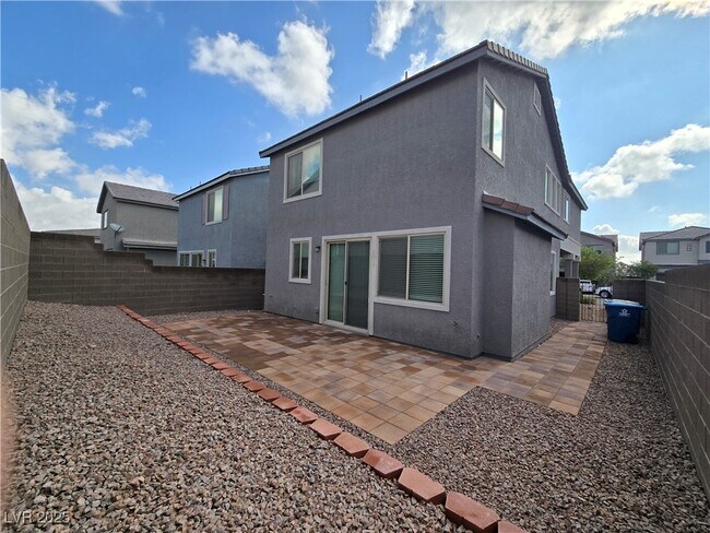 Building Photo - 5817 Bonita Rose St