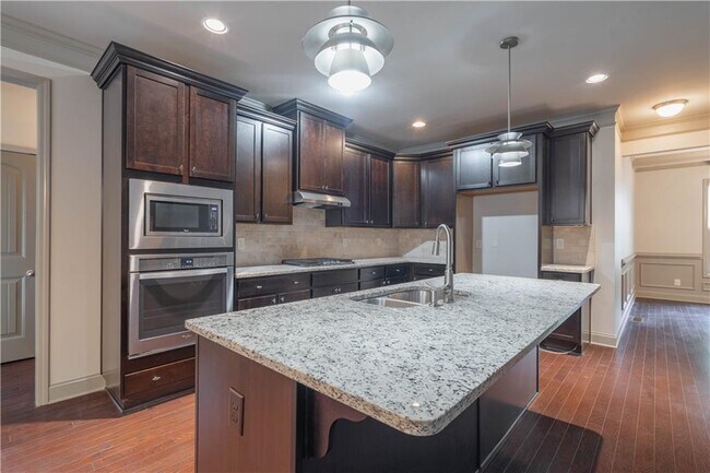 Building Photo - 2121 Spring Sound Ln