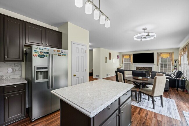 Building Photo - 126 Redmond Dr