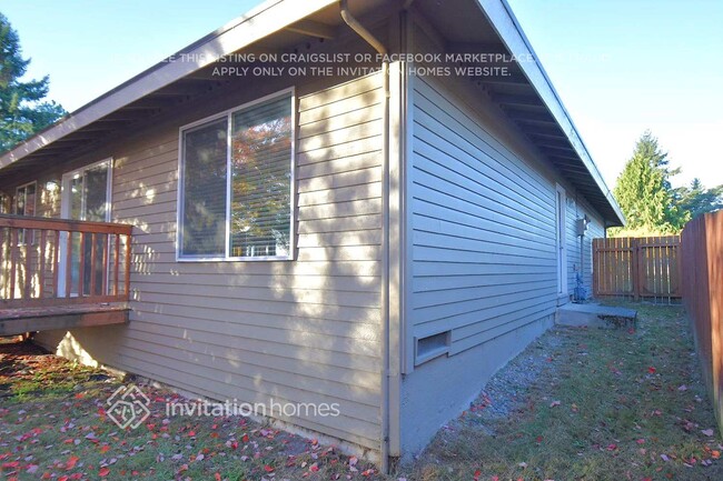 Building Photo - 32220 22nd Ave SW