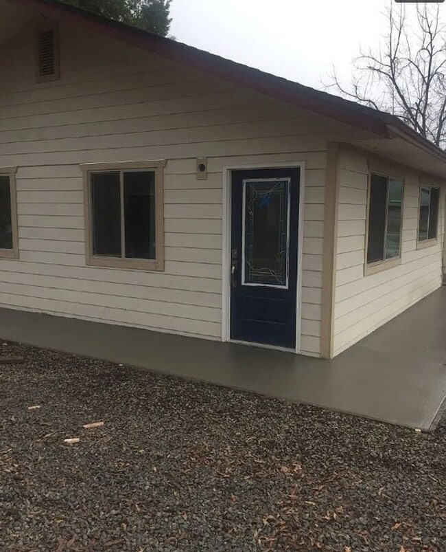 Building Photo - 1 Bedroom 1 Bathroom Single Level in Jacks...