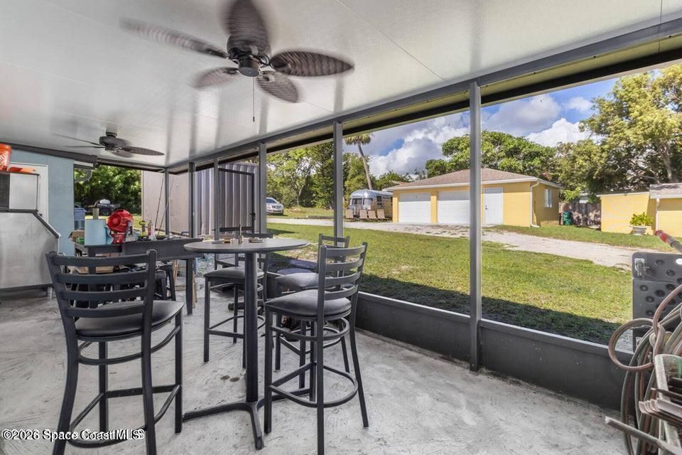 Building Photo - 1280 US-1