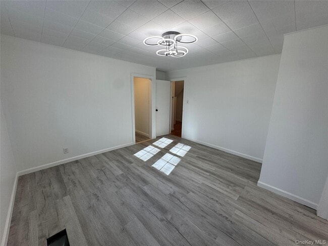 Building Photo - 68 Chapel Rd