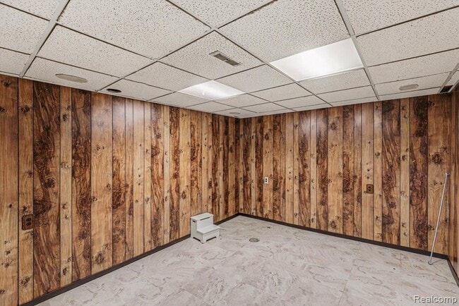 Building Photo - 12260 De Grove Dr