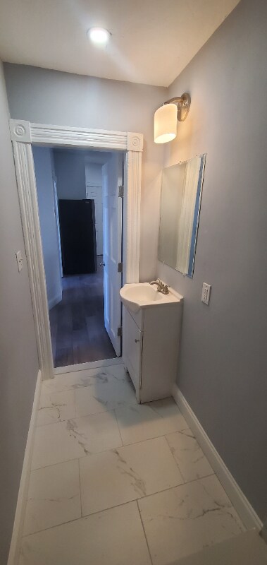 Building Photo - 132 Millbury St