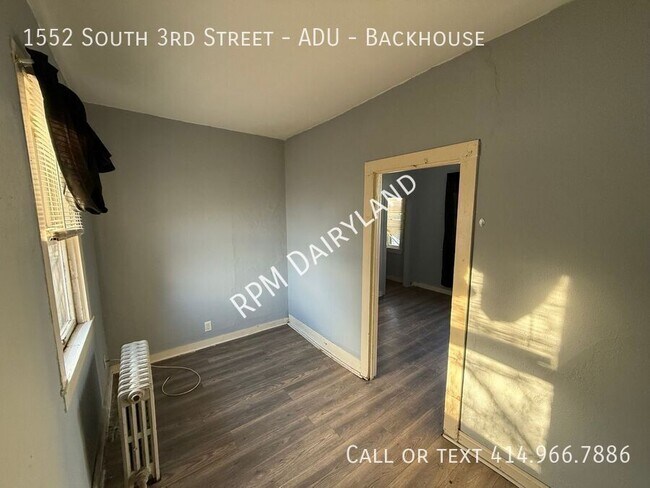 Building Photo - 1552 S 3rd St