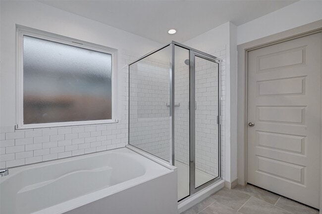 Building Photo - 1203 Hyde Lk Ln