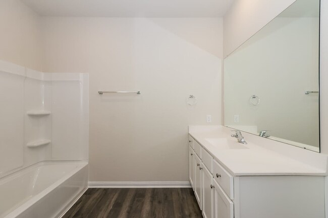 Building Photo - 8120 Sunberry Shadow Dr