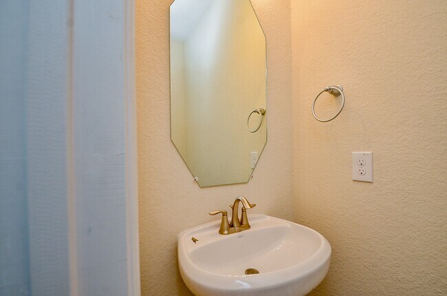 Building Photo - 5118 Brookshire Pass Dr