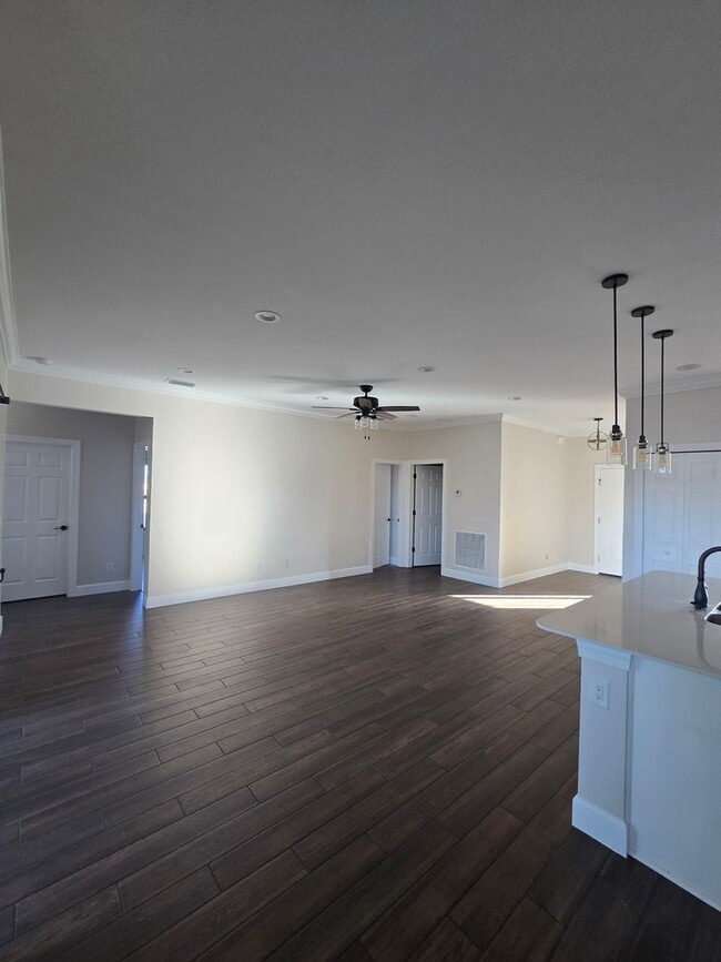 Building Photo - 1504 NW 36th Pl