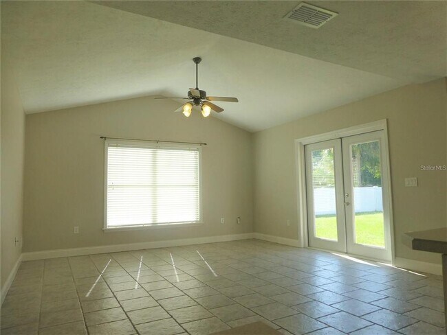 Building Photo - 1311 SE 39th Ct