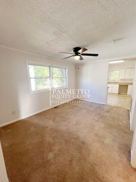 Building Photo - 823 Silver Ave