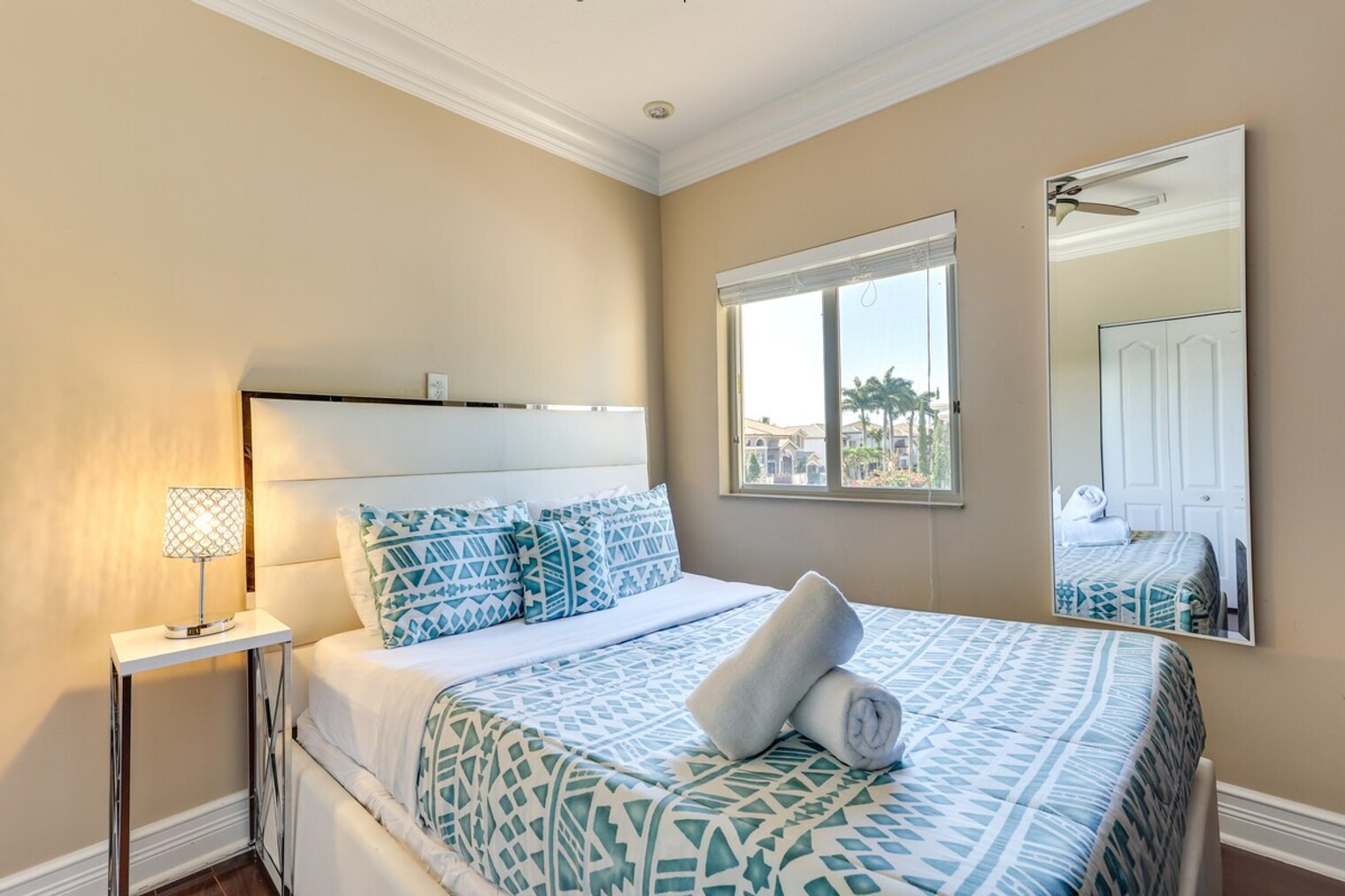 Building Photo - 16445 SW 52nd St