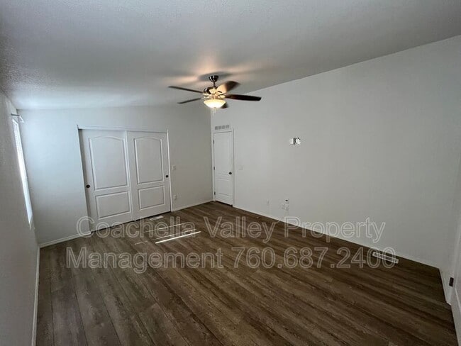 Building Photo - 15300 Palm Dr