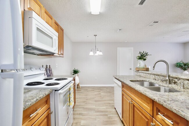 Building Photo - The Landings Condominiums