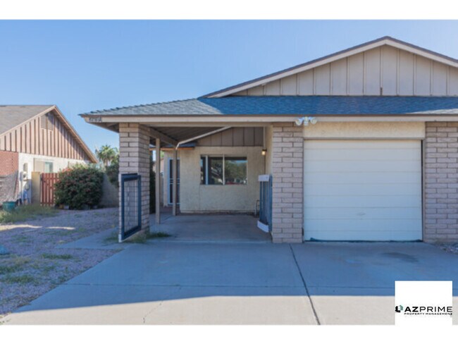 Building Photo - Exceptional 3/2 Tempe Townhouse - Modern Comfort in a Prime Location!