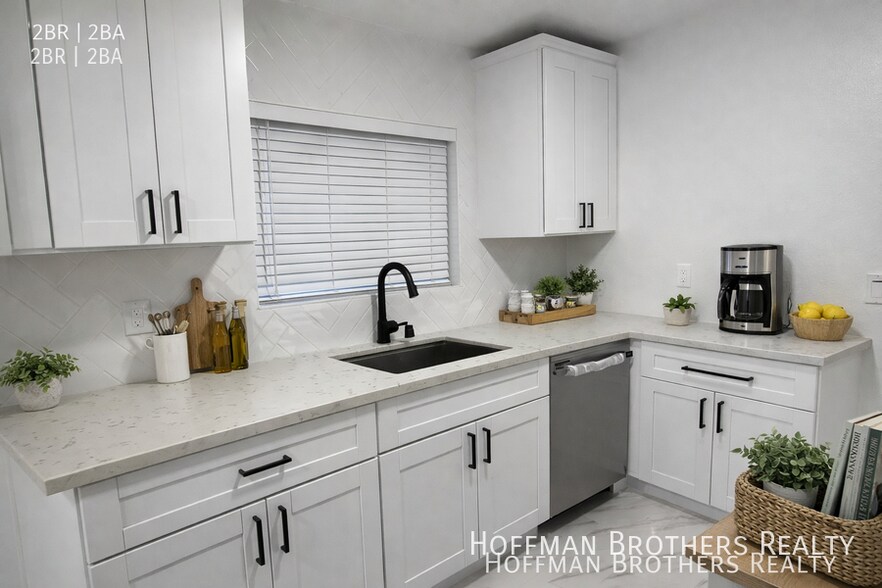 Building Photo - 1850 Camden Ave