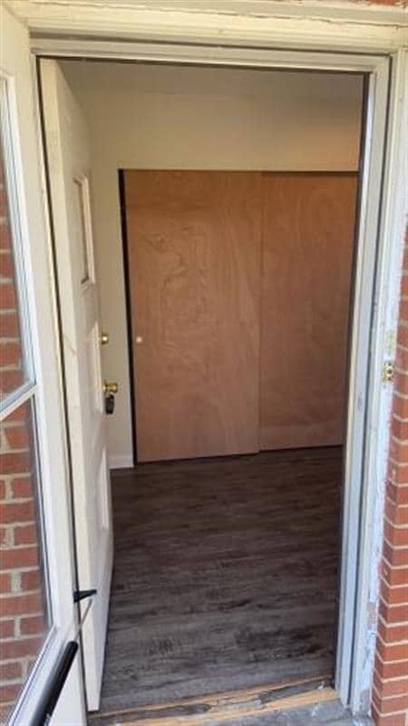 Building Photo - AFFORDABLE AND COMFORTABLE