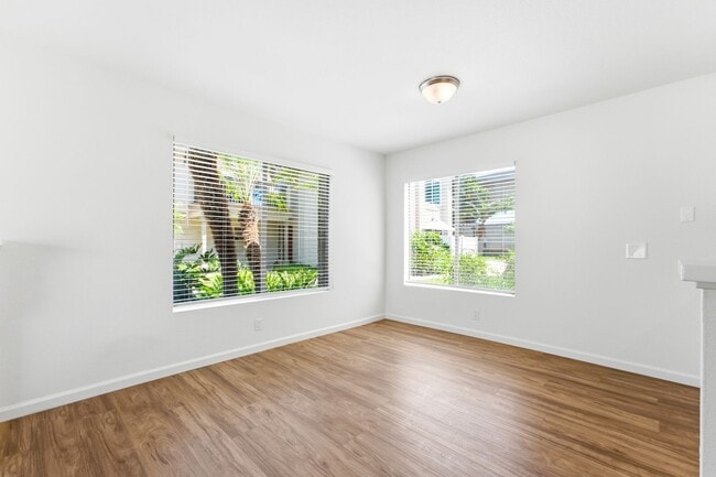 Building Photo - 15192 Moir Ct
