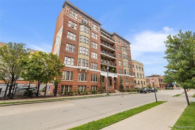 Building Photo - 78 Watson St