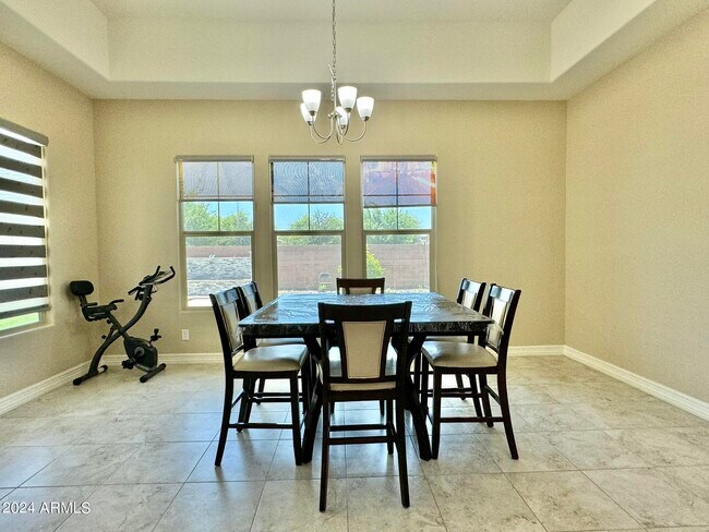 Building Photo - 3453 E Aloe Dr