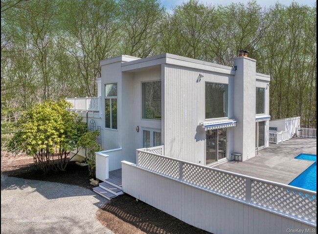 Building Photo - 17 Lyme Ln