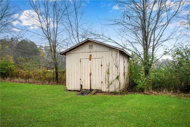 Building Photo - 700 Tilley Rd