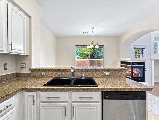 Building Photo - Talega @ Summerlin