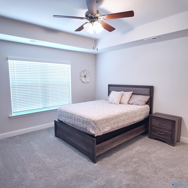 Building Photo - 14303 Lavender Ct