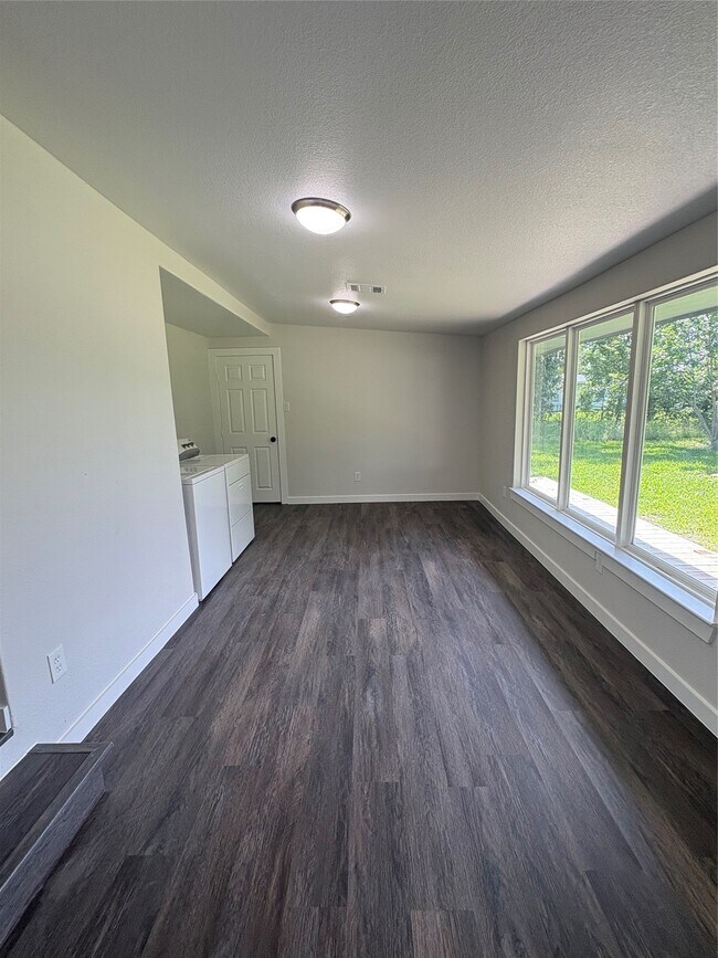 Building Photo - 55 Periwinkle Ct