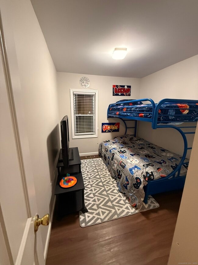 Building Photo - 112 Liberty St