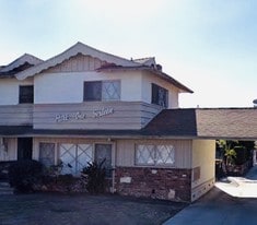 Building Photo - 116 Park St