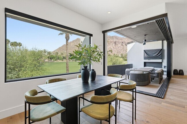 Building Photo - 4544 N Evans Dr