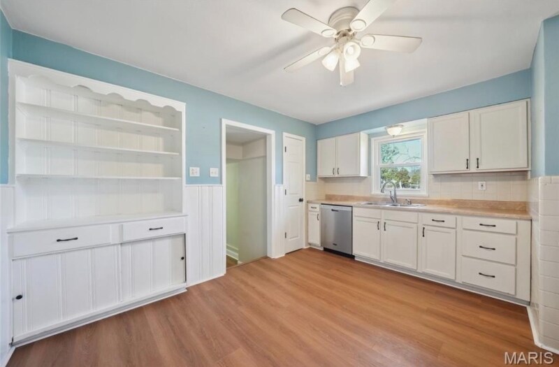 Building Photo - 7625 General Sheridan Ln