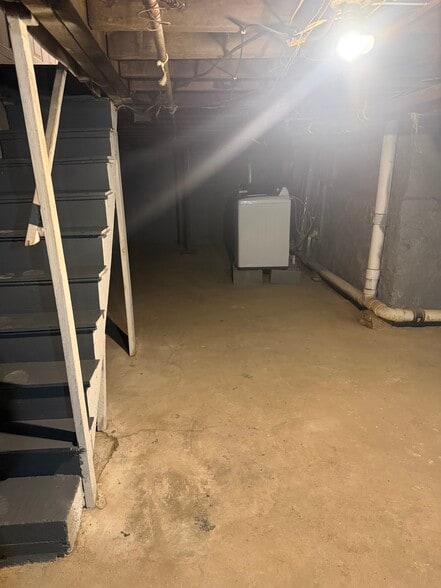 Building Photo - 3550 N Marshall St