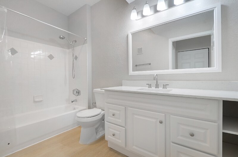 Building Photo - 826 Camargo Way