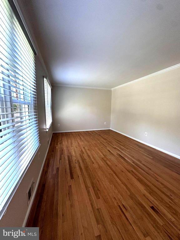 Building Photo - 9612 Whitecedar Ct