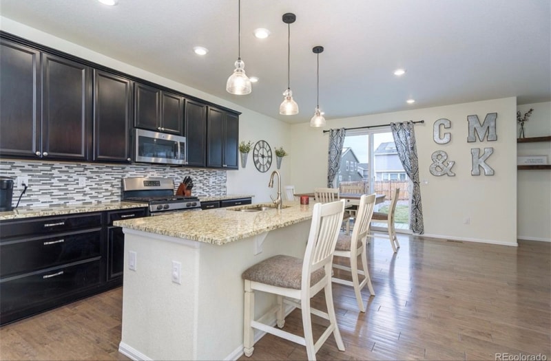 Building Photo - 10474 Evansville St