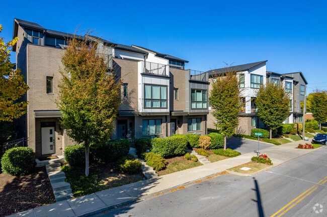 Building Photo - Melpark Village