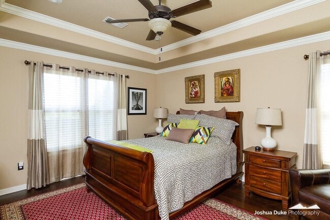 Building Photo - 3252 N Bentley Ridge