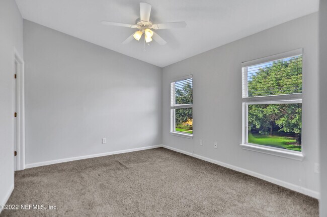 Building Photo - 7051 Deer Lodge Cir