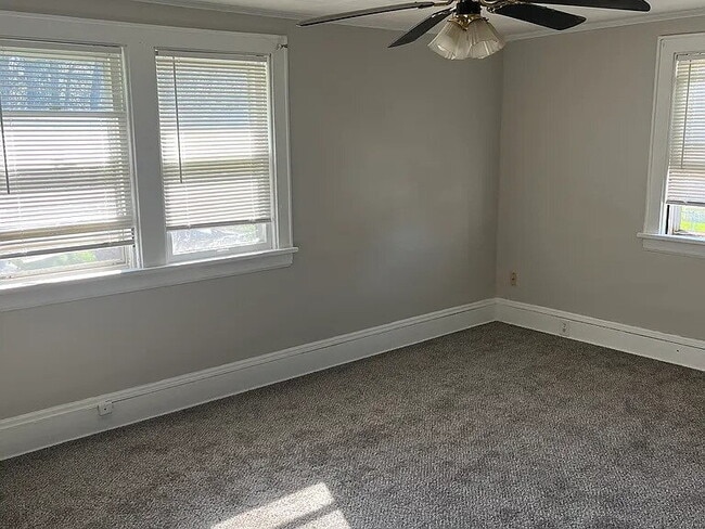 Building Photo - newly updated 3 Bedroom 1 Bath