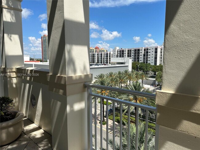 Building Photo - 150 Sunny Isles Blvd