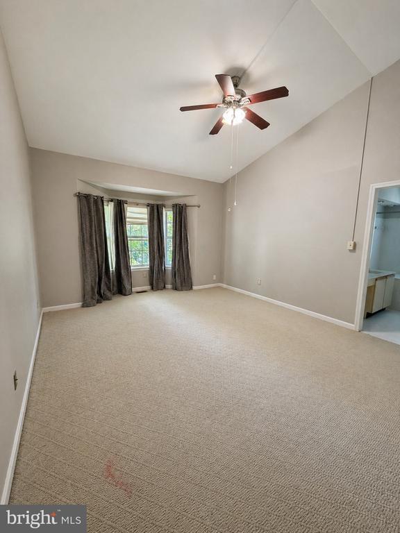 Building Photo - 982 Yachtsman Way