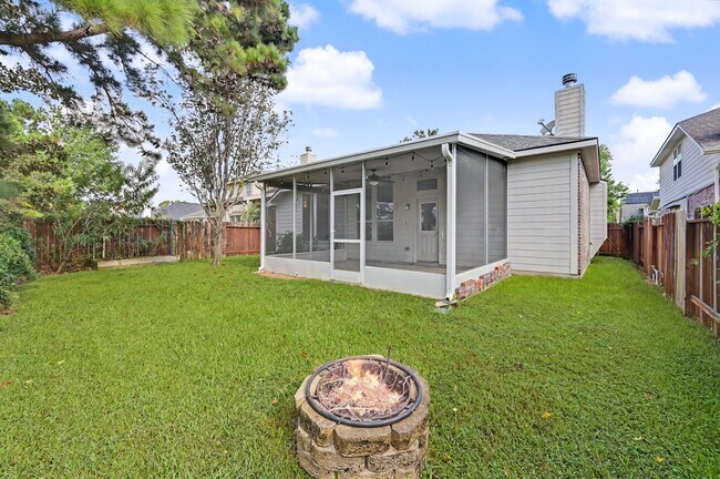 Building Photo - 7023 Durango Creek Dr