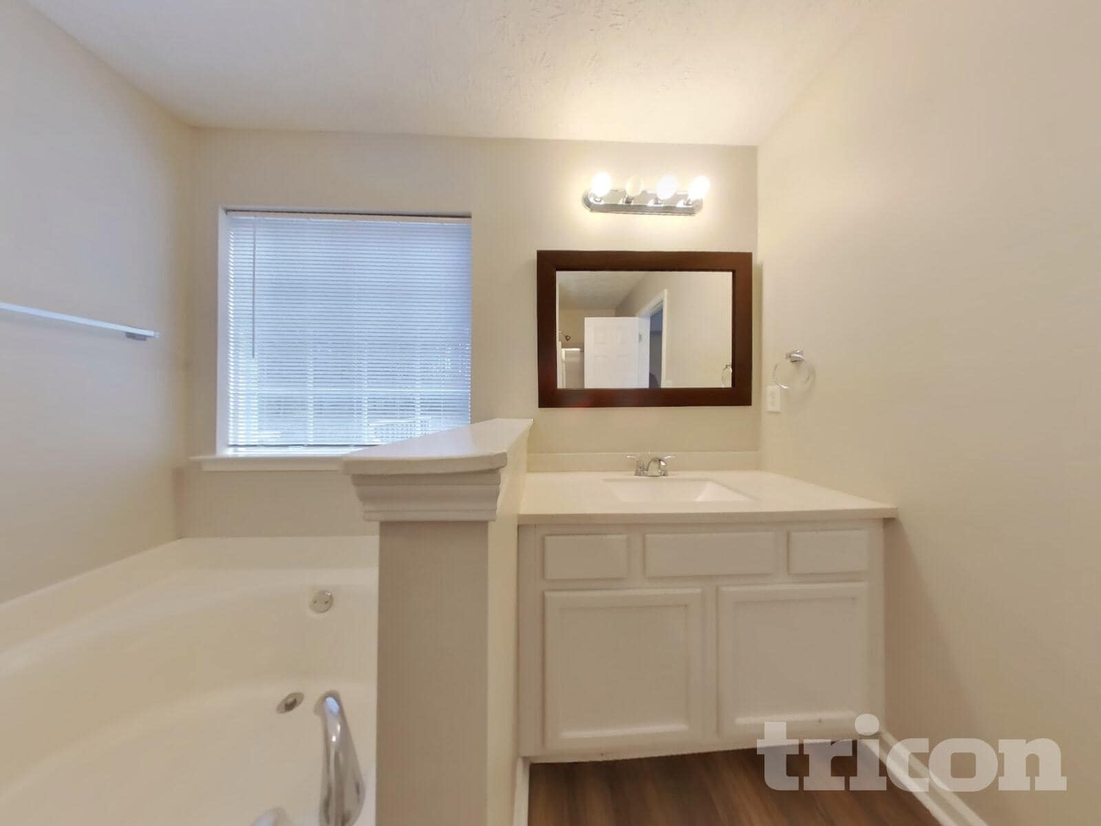 Building Photo - 49 Highlander Way